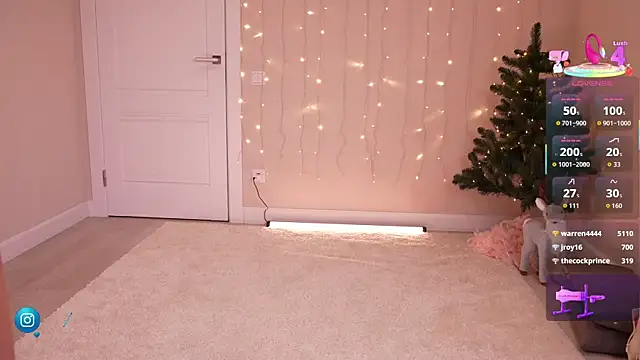 Miablueye's Webcam Live Show