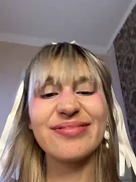 bigbabykiki's Webcam Live Show