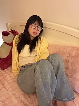 Ella-A9's Webcam Live Show