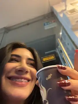 clarachanelricek's Webcam Live Show