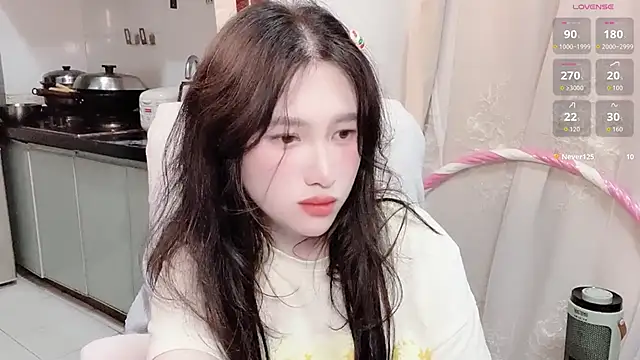 anna-888-'s Webcam Live Show