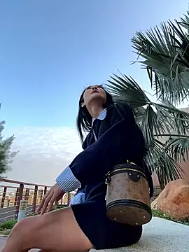 so-linger's Webcam Live Show