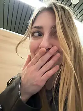 Sunny___Bunny's Webcam Live Show